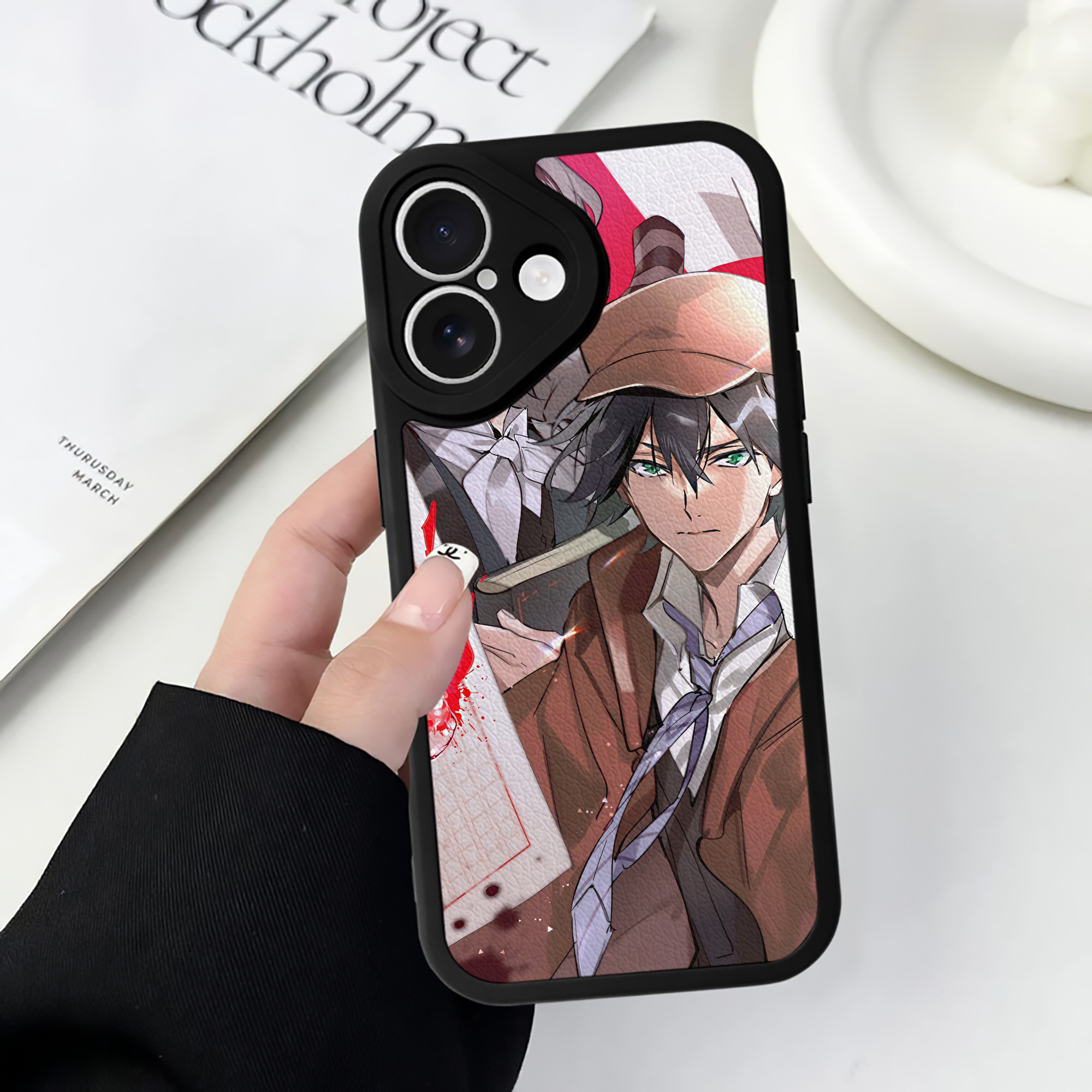 （画像用） 文豪ストレイドッグス Bungo Stray Dogs 【iPhone 16シリーズ対応】シリコンスマホケース（レザー調） 材質：シリコン